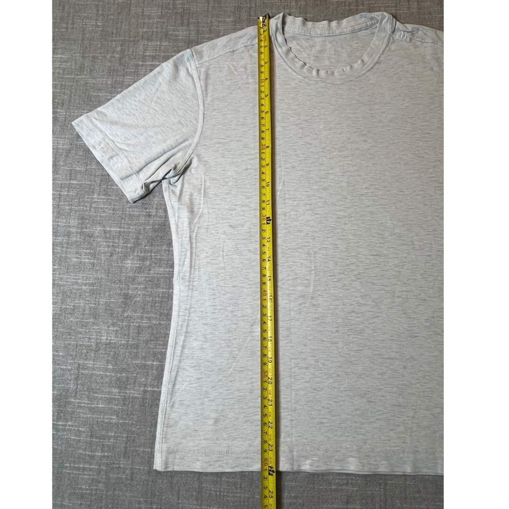 Lululemon Mens Short Sleeve Shirt 2 Pack Grey and White Heather Small - Picture 6 of 12